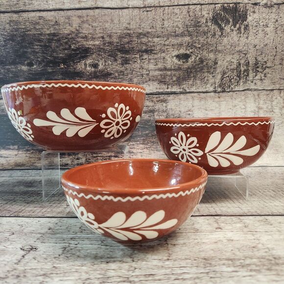 Set 3 HM Mixing Bowls Hungarian Folk Art Redware Pottery Farmhouse NEW READ - Picture 3 of 12